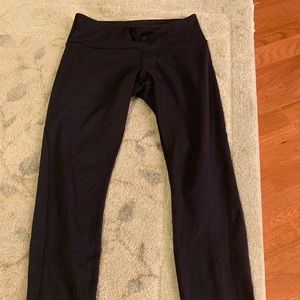 Lululemon cropped leggings